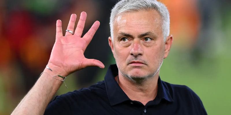 Mourinho Kết Thúc Sự Nghiệp – 25 Năm Sự Nghiệp Dẫn Dắt Có Dừng Lại?