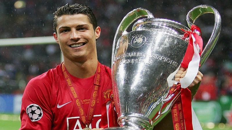 Ronaldo cầu thủ góp phần lên chiến thắng cúp C1 của MU