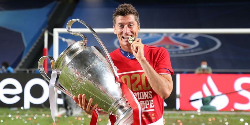 Robert Lewandowski: Tiền Đạo Xuất Sắc