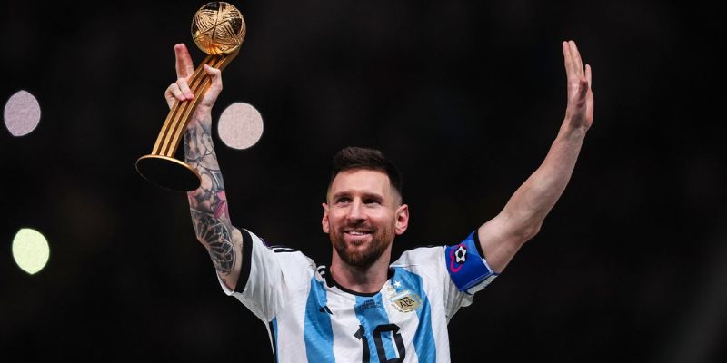 cầu thủ toàn diện nhất thế giới - Lionel Messi: Nghệ Thuật Trong Từng Đường Chạy